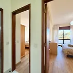 Cv - With Pool And 200 Meters From