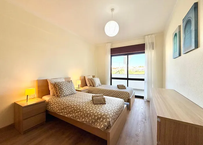 Appartement Cv - With Pool And 200 Meters From Porches (Algarve)