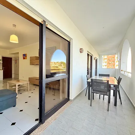 Cv - With Pool And 200 Meters From