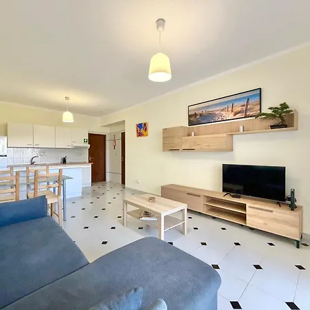 Cv - With Pool And 200 Meters From Appartement *