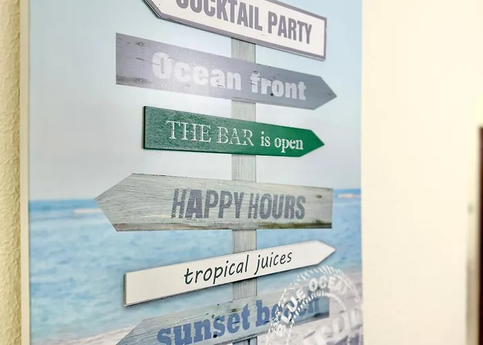 Cv - With Pool And 200 Meters From * Porches (Algarve)