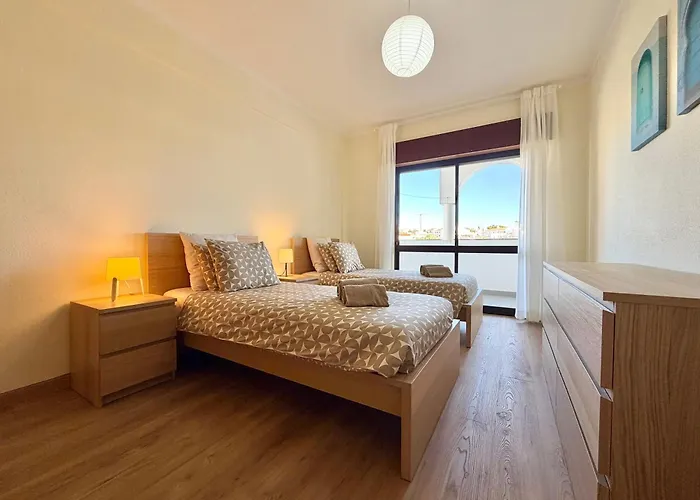 Apartament Cv - With Pool And 200 Meters From *